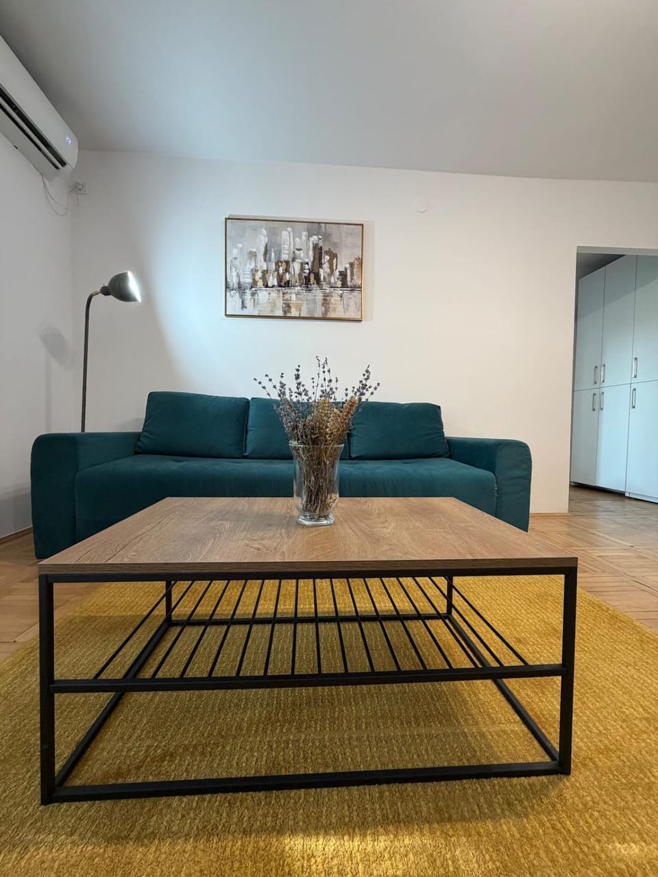 Old Town Apartment Central & Cozy Apartment in Bucharest