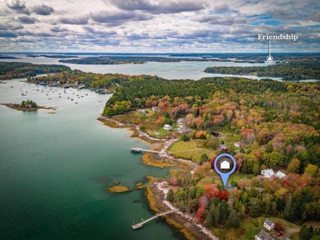 Nearby landmark, Activities