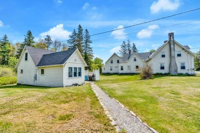 Property building, Day, Neighbourhood, Garden