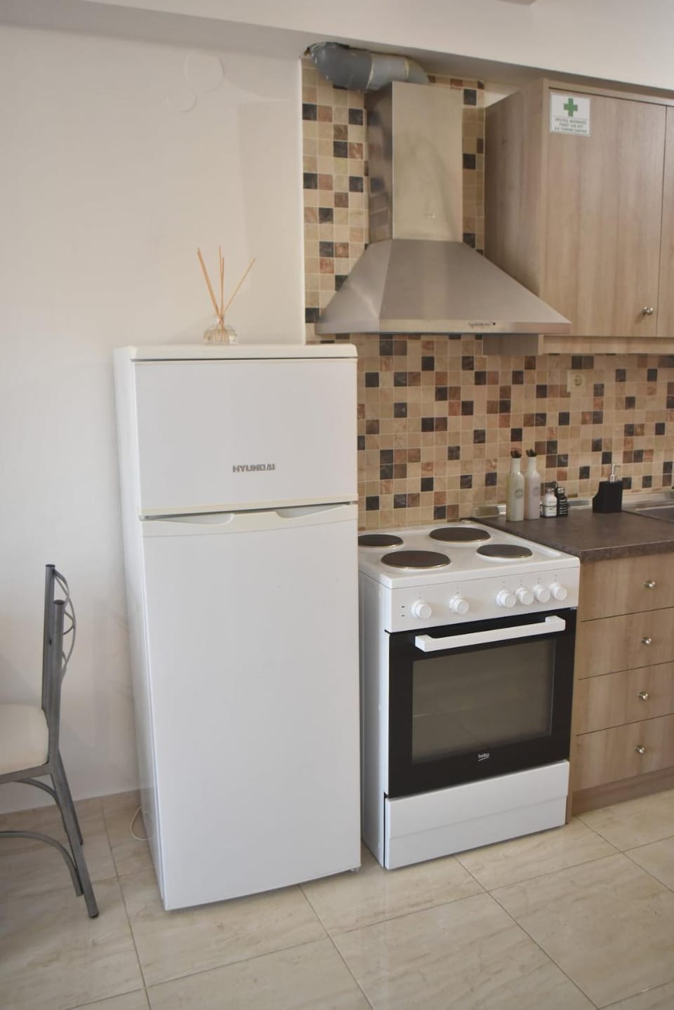 Kitchen or kitchenette, oven, stove