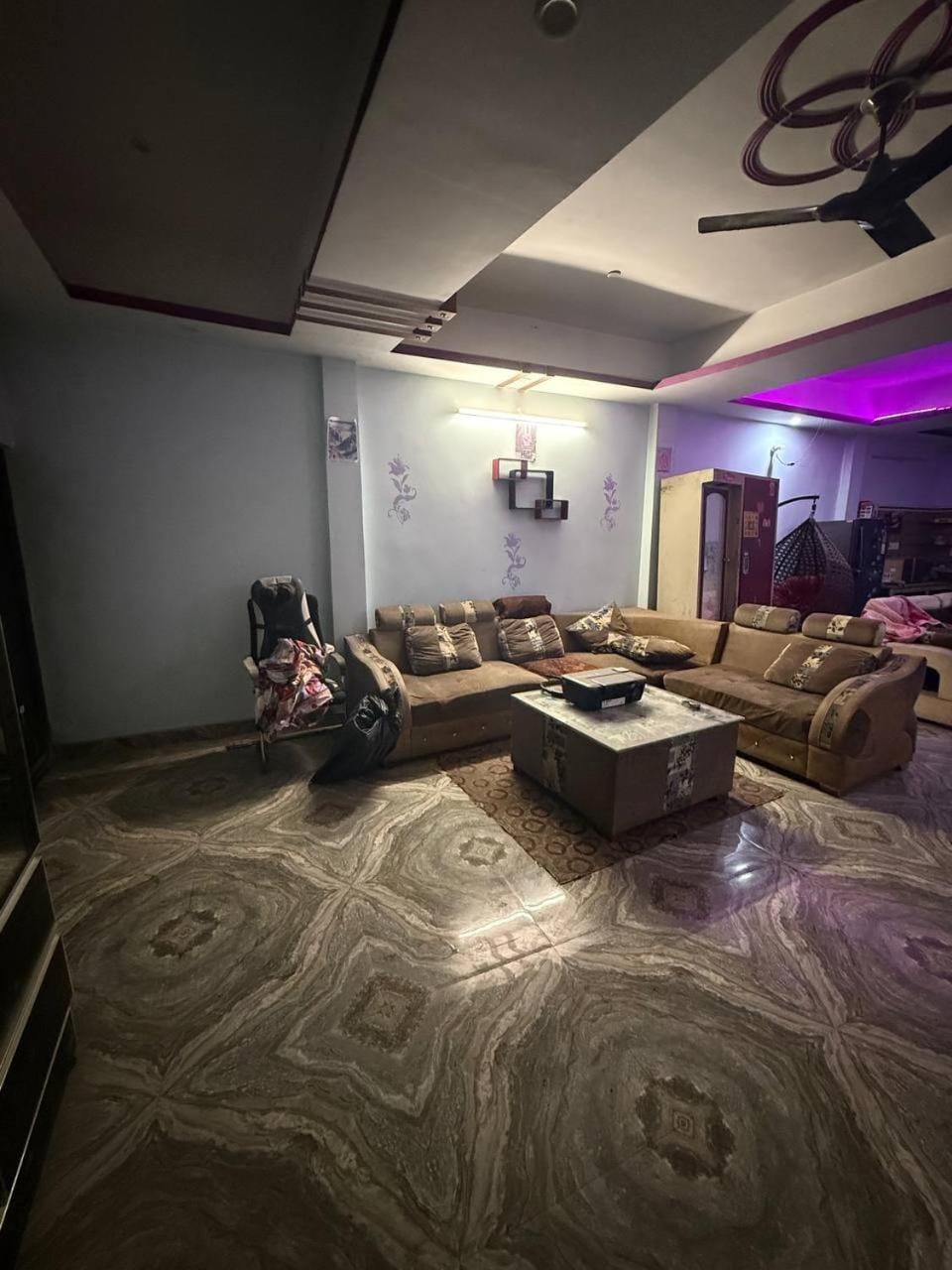 Dixit's Villa! Villa in Uttar Pradesh