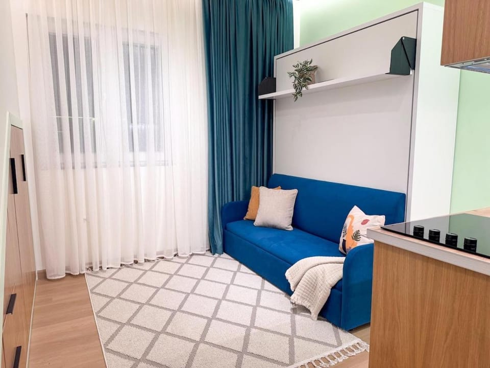 Studio Near Everything J Apartment in Tirana