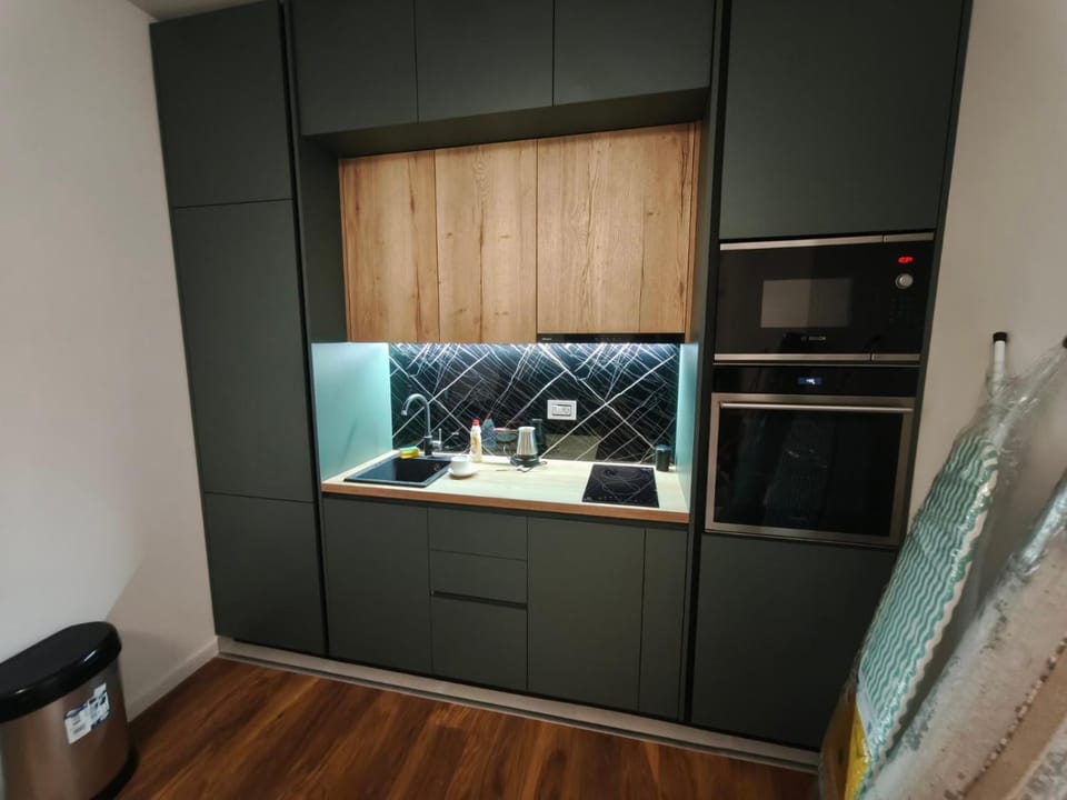 Summer, Kitchen or kitchenette, Dining area, dishwasher, internet, microwave, oven