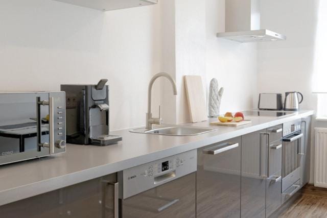 FeWo, direkt am Meer! Zentral aber ruhig- Marin am Hafen 2 Apartment in Wunstorf