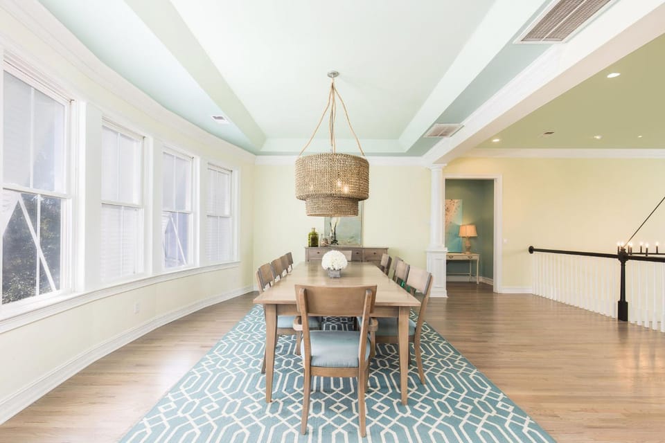 Day, Dining area, furniture