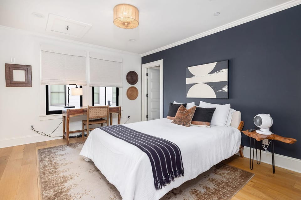 Bed, Day, Bedroom, furniture