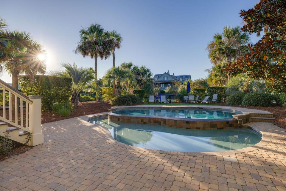 Charleston Blvd 130 - Southern Breeze House in Isle of Palms