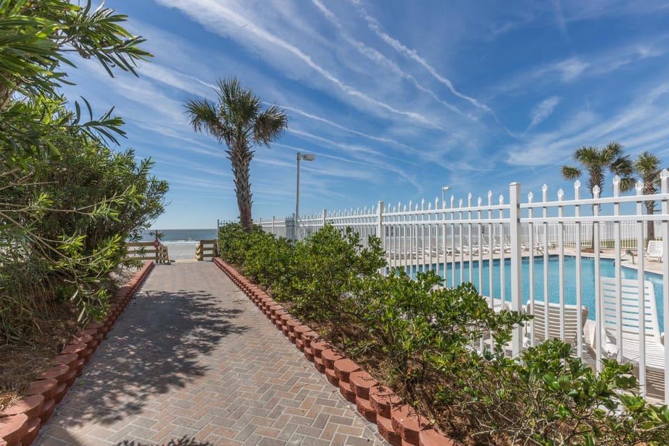 Charleston Oceanfront Villas Apartment in Folly Beach