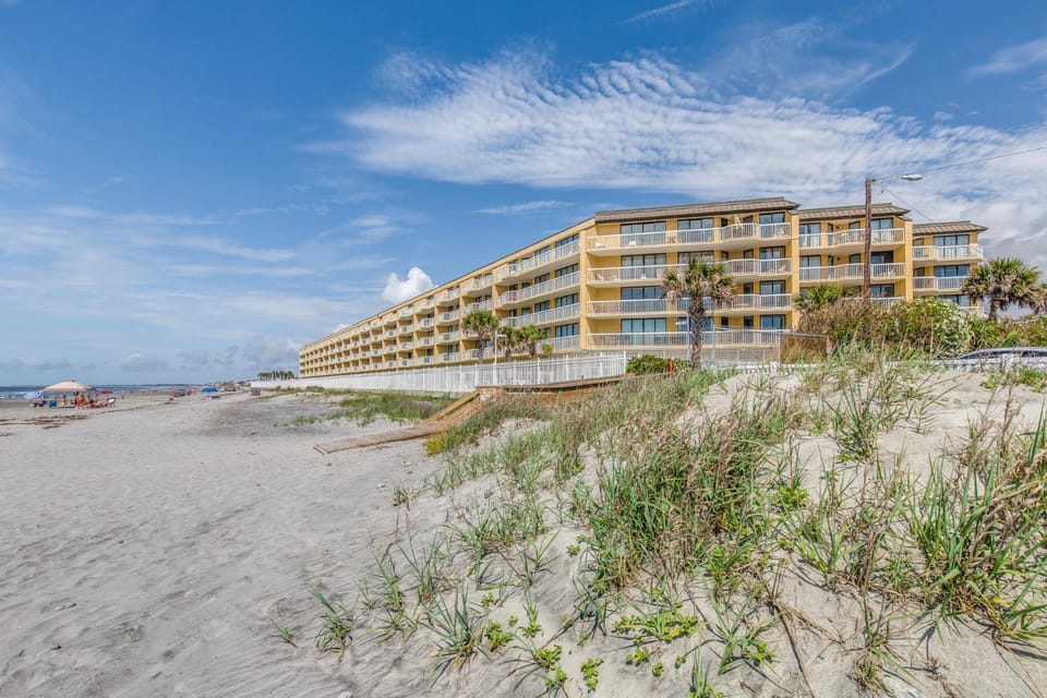 Charleston Oceanfront Villas Apartment in Folly Beach