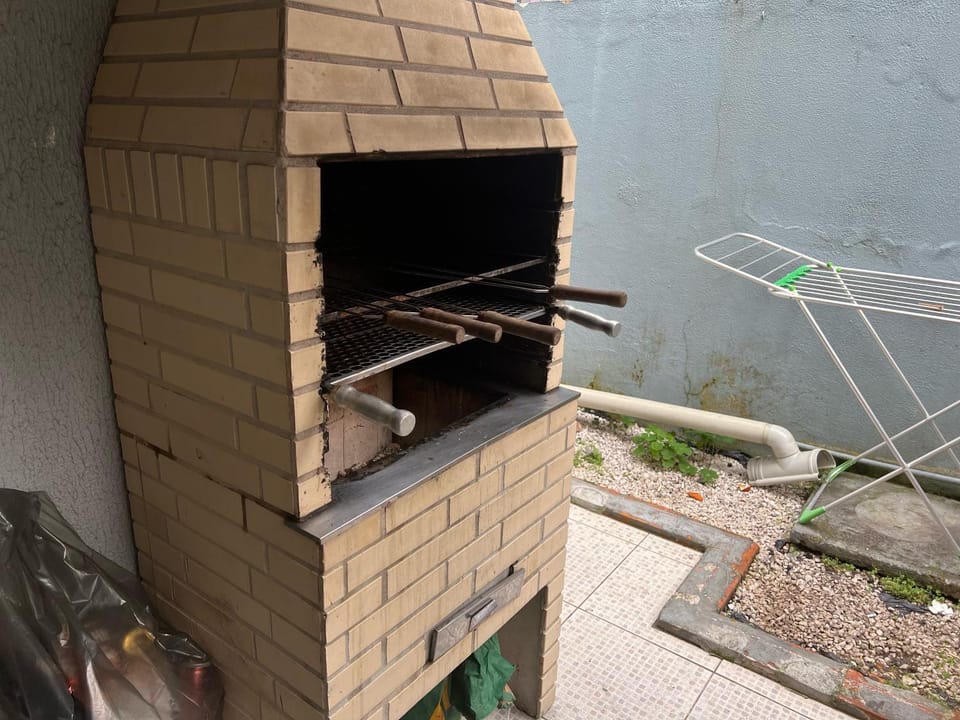 sobrado centro de Balneário para até 21 pessoas House in Camboriú