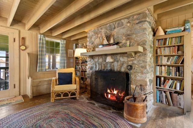 Library, Living room, fireplace