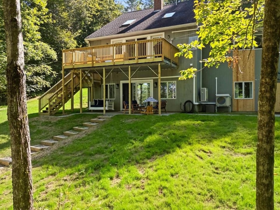 Property building, Spring, Day, Garden view