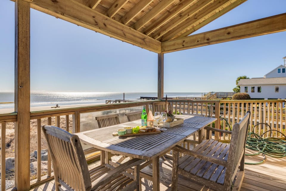 East Arctic Avenue 0705 - Sea View House in Folly Beach