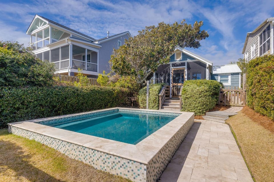 East Ashley Avenue 1311 - The Drips Collection House in Folly Beach