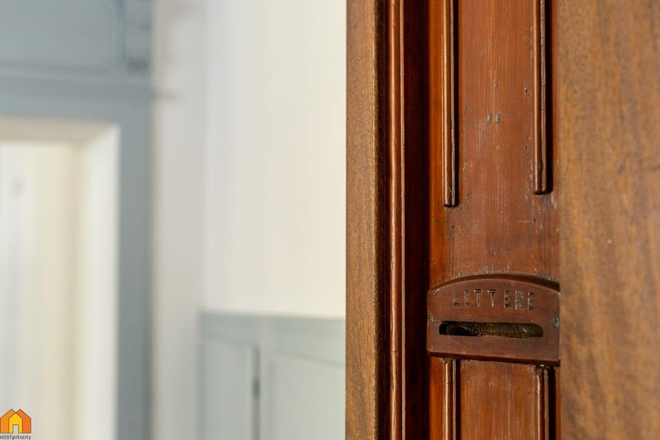 Decorative detail