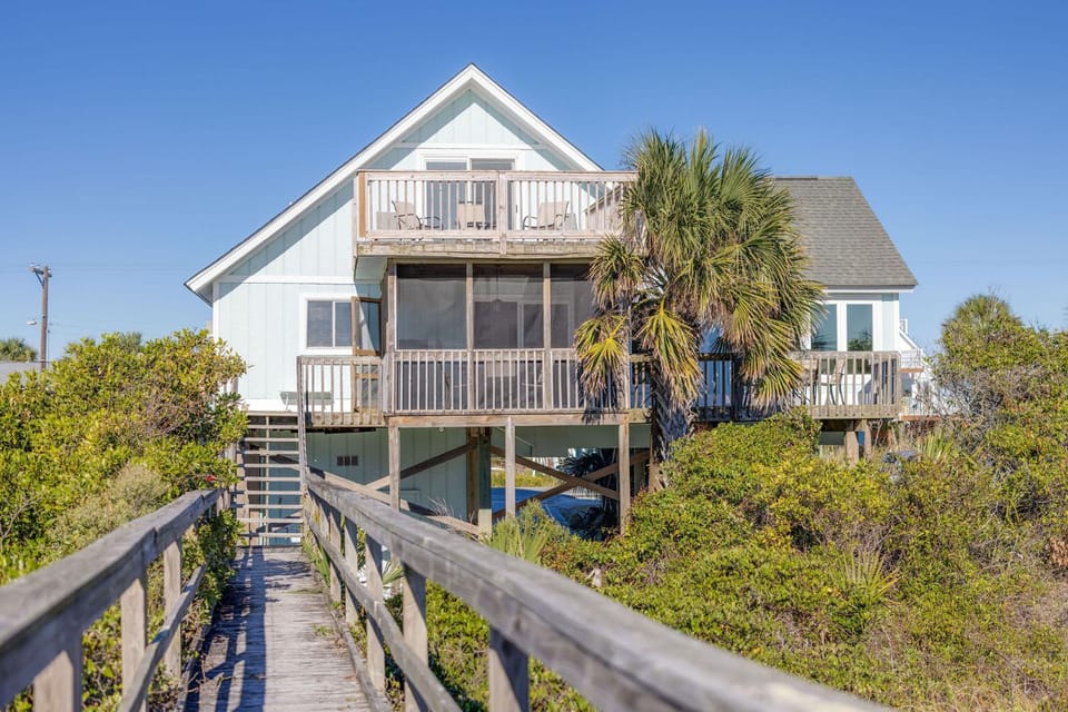 East Ashley Avenue 1727 - Beachside Bungalow House in James Island