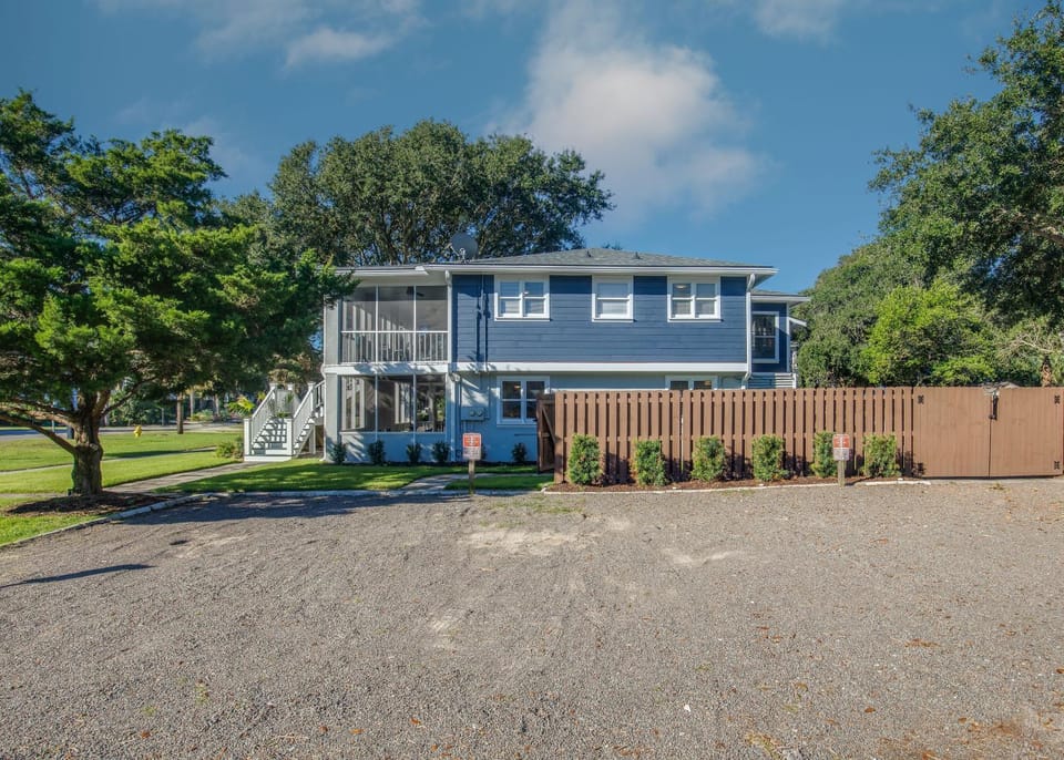 Palm Blvd 2407 - Seas The Day House in Isle of Palms