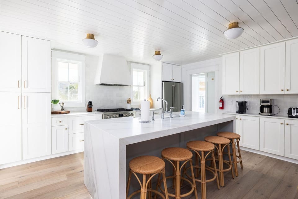 Palm Blvd 3203 - White Sands House in Isle of Palms