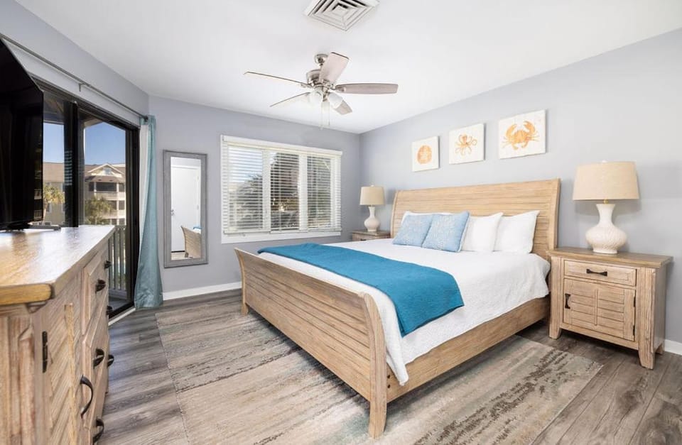 Port O Call C202 - Isle Be Back Apartment in Wild Dunes