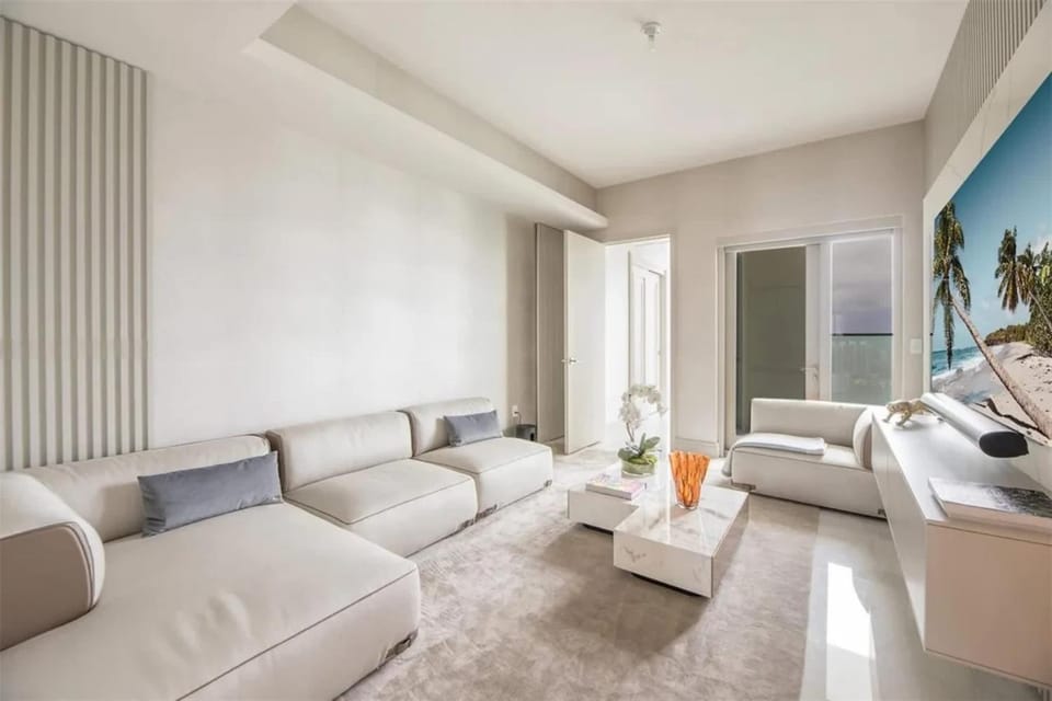 Oceanfront Prestige Escape Apartment in Sunny Isles Beach