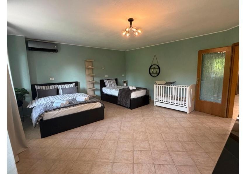 Bed, Bedroom, cot