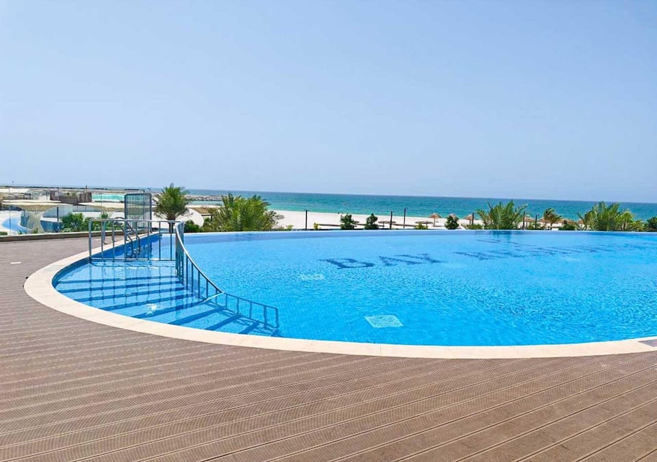 Sophisticated 1BR near the Sea in Bay Residences Apartment in Ras al Khaimah