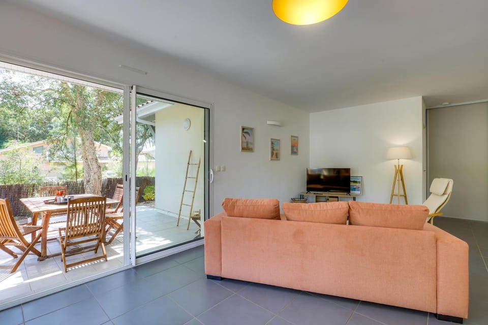 Maison 6 personnes climatisée, Jaccuzzi, à 5 m des plages et du port Villa in Capbreton