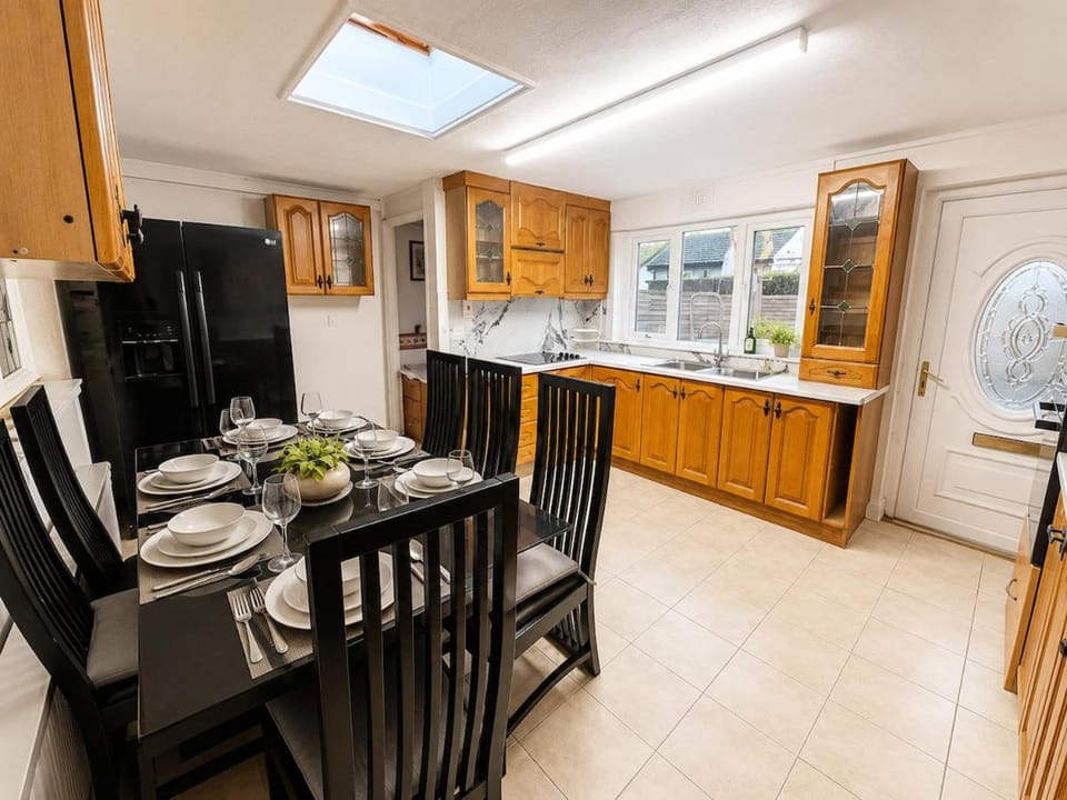 Dining area, Dinner
