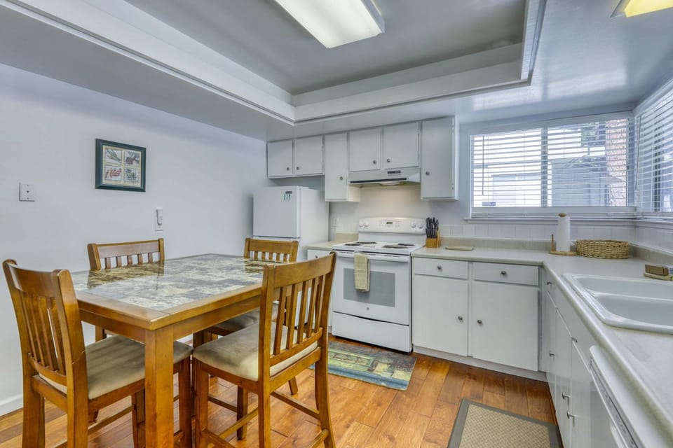 Cozy Incline Village Escape Apartment in Incline Village