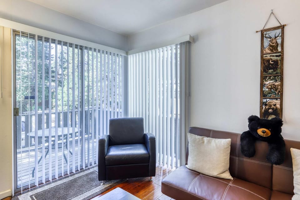Cozy Incline Village Escape Apartment in Incline Village