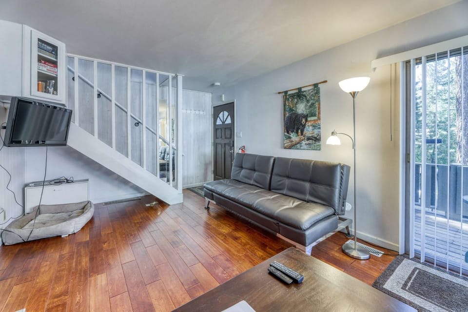 Cozy Incline Village Escape Apartment in Incline Village