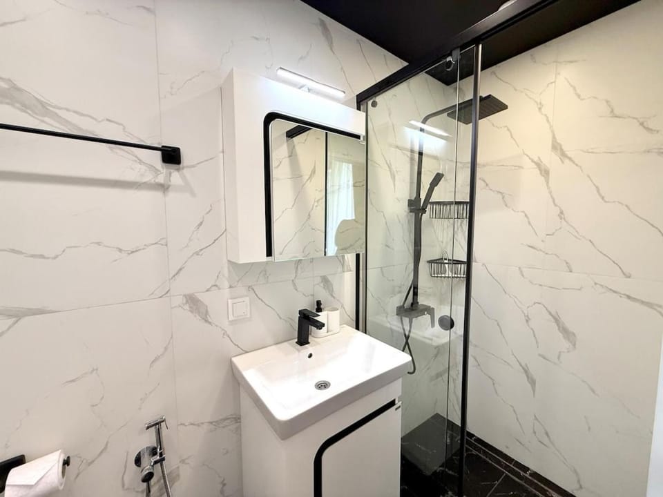 Gladstone Dream Apartment in Sofia