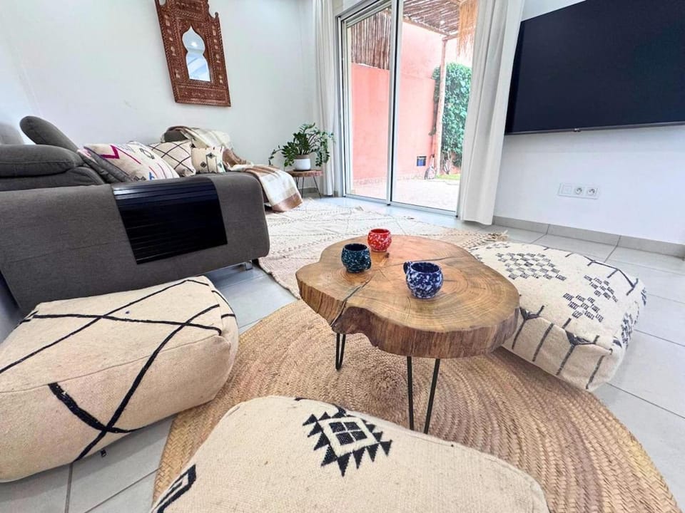Oasis Familiale avec Piscine Chauffée à Agadir Villa in Agadir