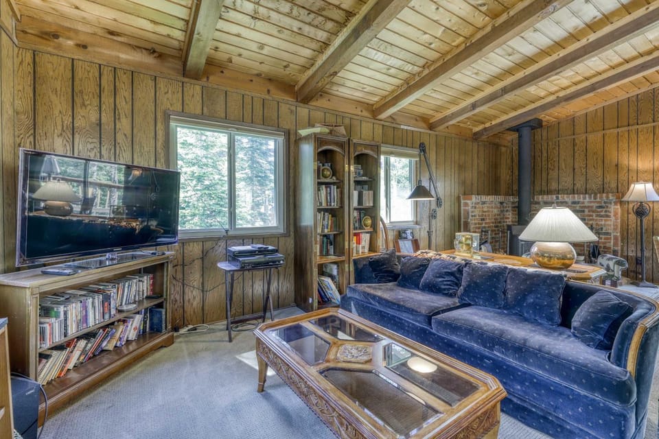 Woodside Retreat House in Lake Tahoe