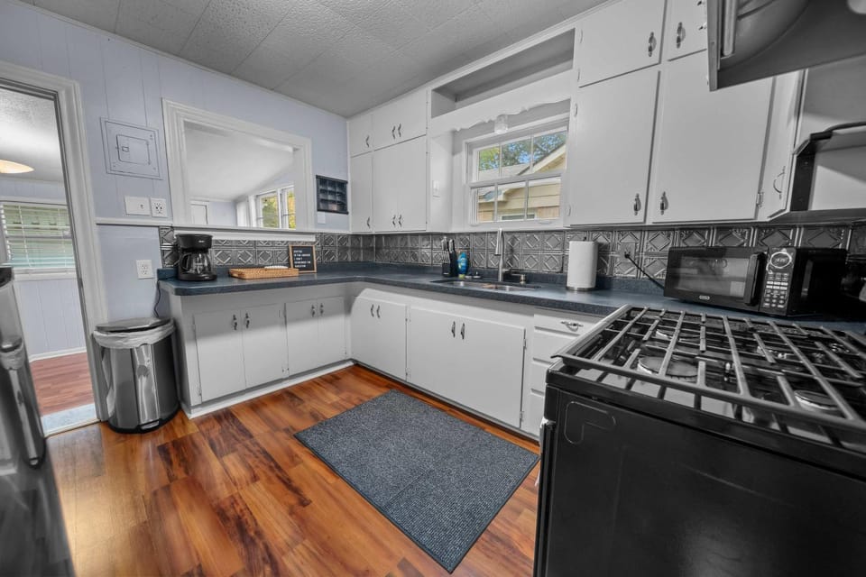 Jarrel Cottage Longer Stays Welcome House in Tyler