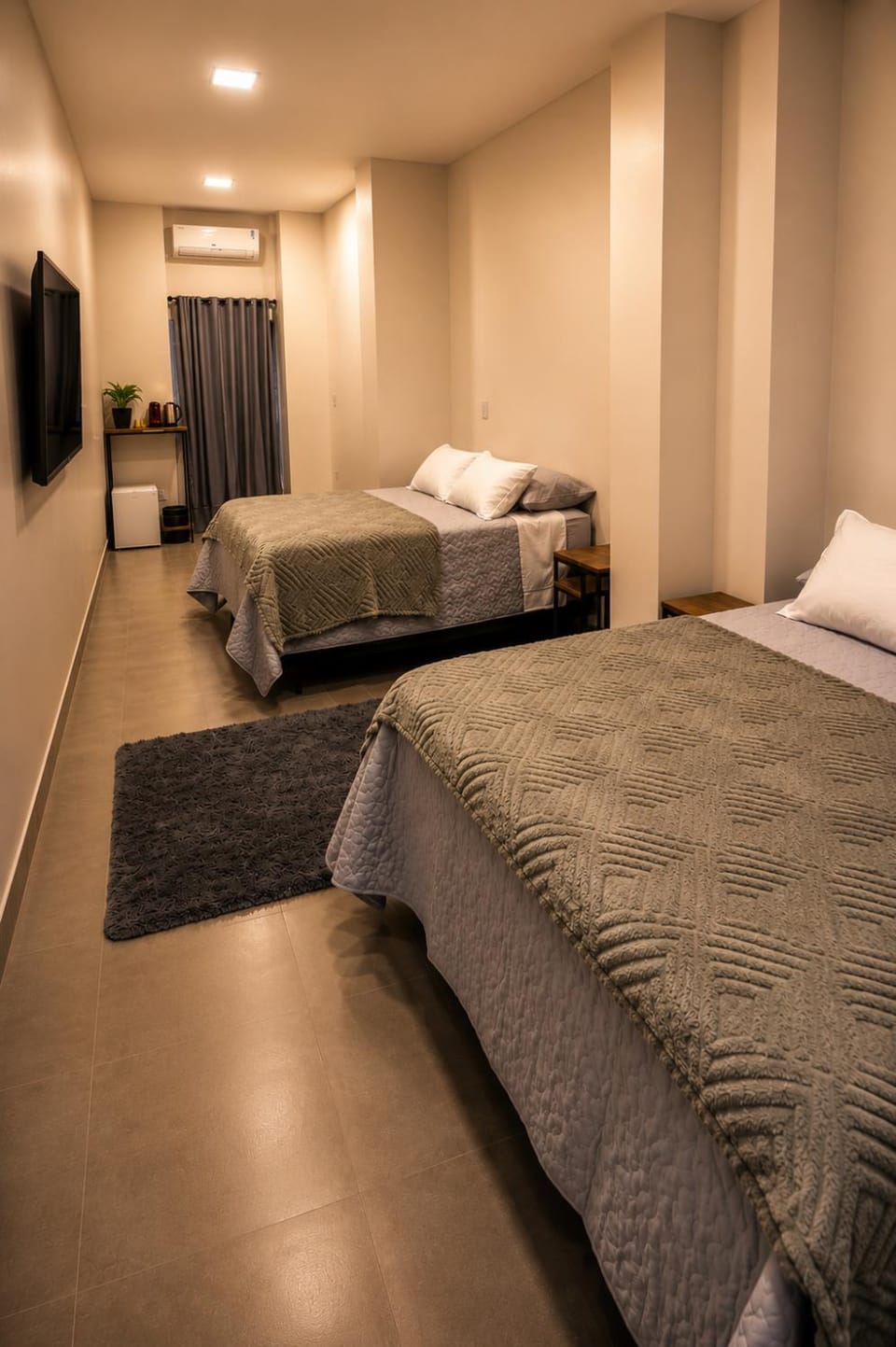 Bed, TV and multimedia, bidet, minibar
