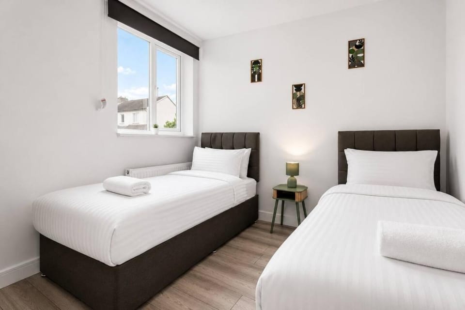 Bedford Station Escape - Sleeps 3 - Free Parking Apartment in Bedford