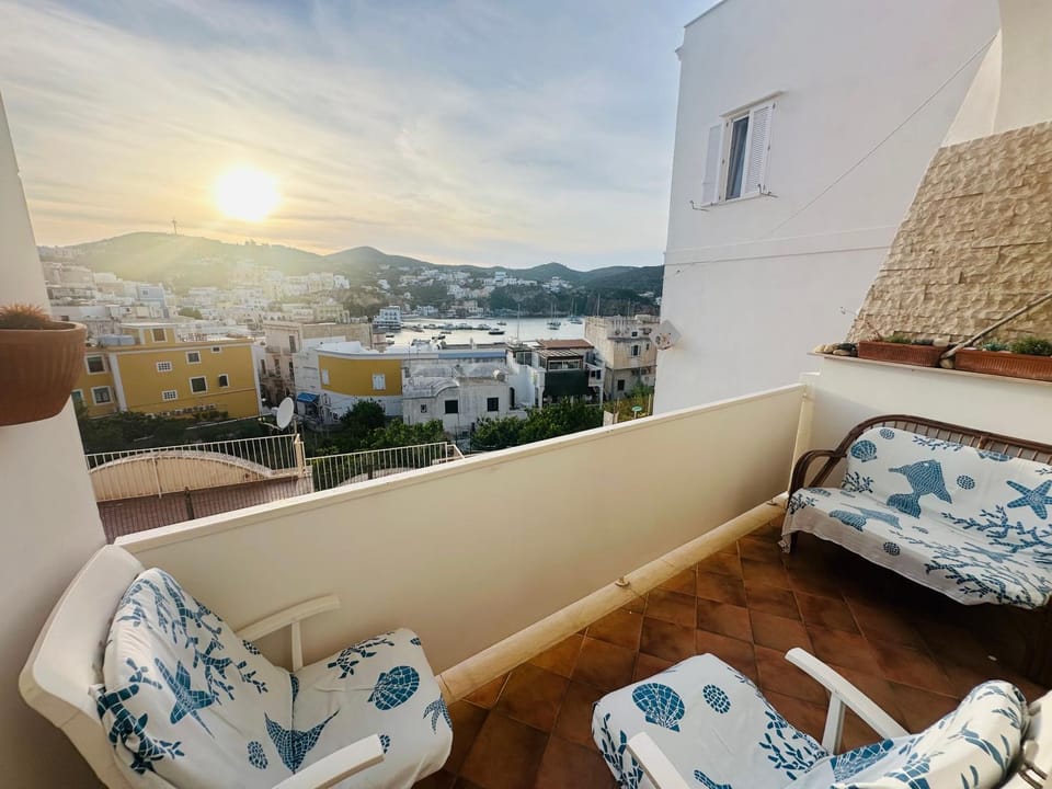 Day, View (from property/room), Balcony/Terrace, Sea view