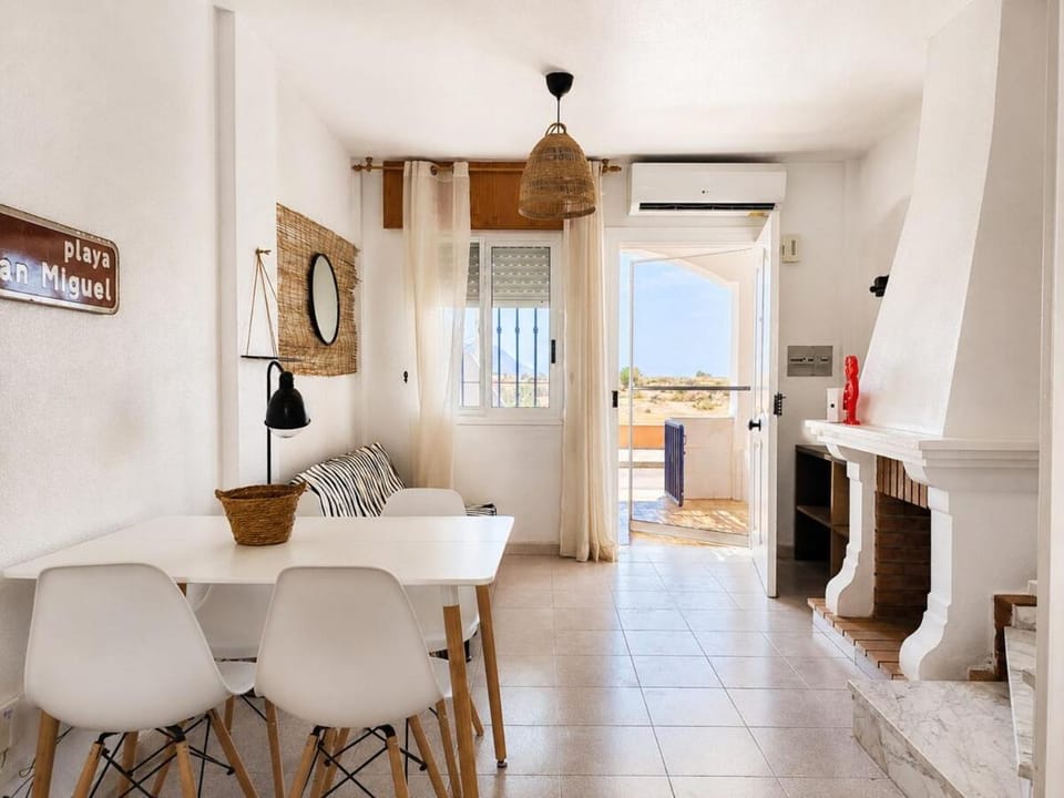 Poseidonia Suites 2 Bedrooms with exclusive views of the Cape House in Comarca Metropolitana de Almería