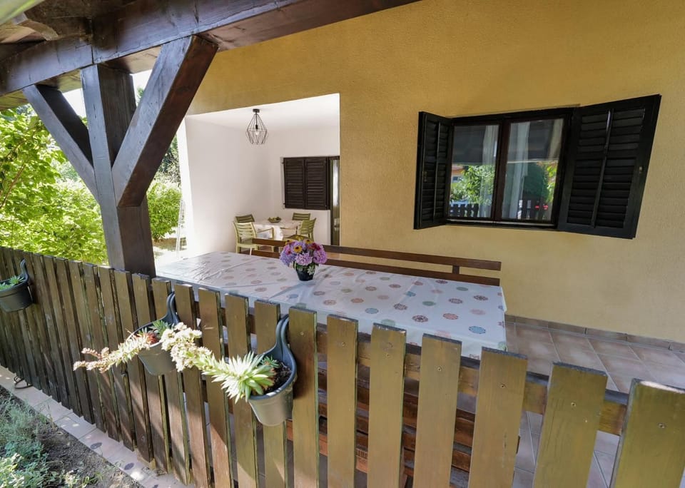 Balcony/Terrace, Seating area