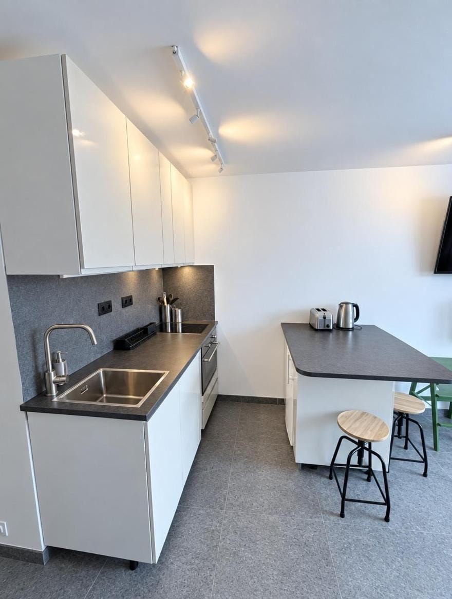 AL-208 Val Thorens - Ski InOut - 4 Beds Flat Apartment in Les Allues