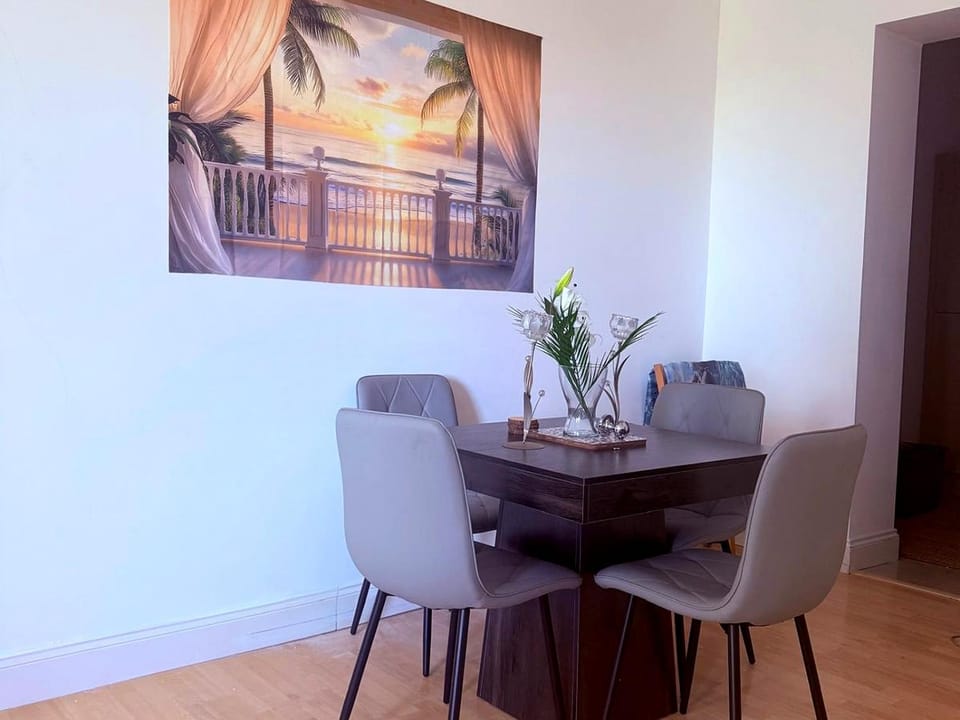 1Bedroom Ground floor Flat London, Short and Long Stay Apartment in London Borough of Croydon