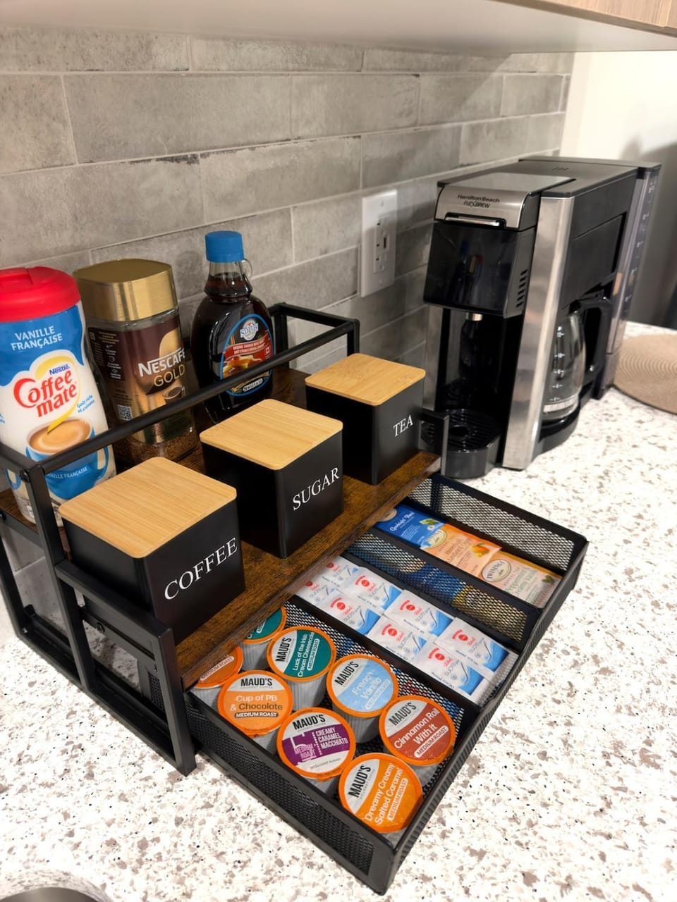 Coffee/tea facilities, minibar, toaster