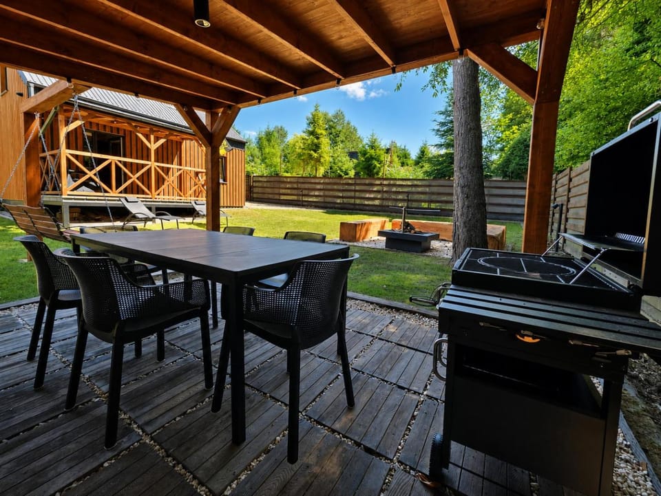 Patio, BBQ facilities, Garden, Dining area, Garden view