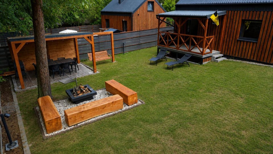 Garden, Garden view