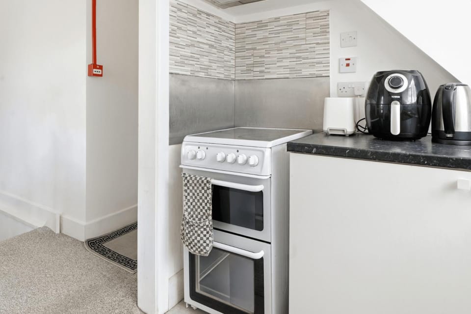 Sky View En-Suite Bed and Breakfast in Egham