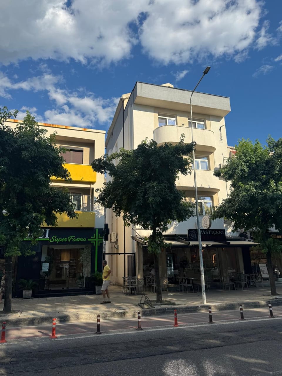 Property building, Location