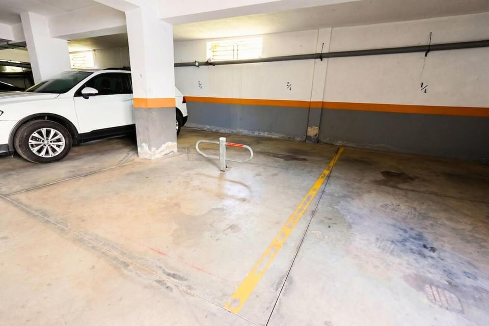 Orchid Garden Swimming Pool & Parking Apartment in Mohammedia