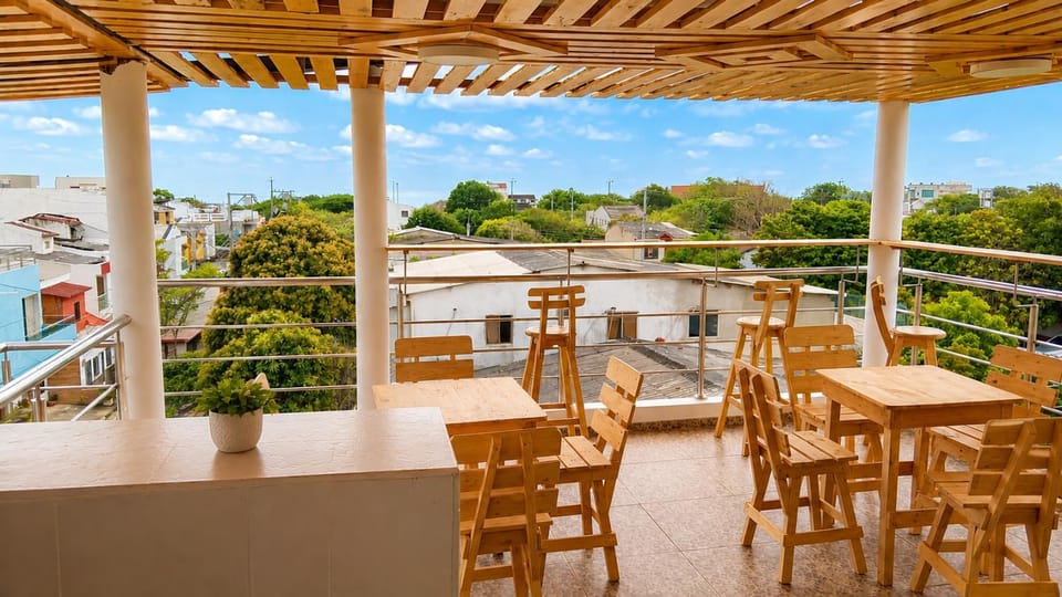 View (from property/room), Balcony/Terrace, Dining area