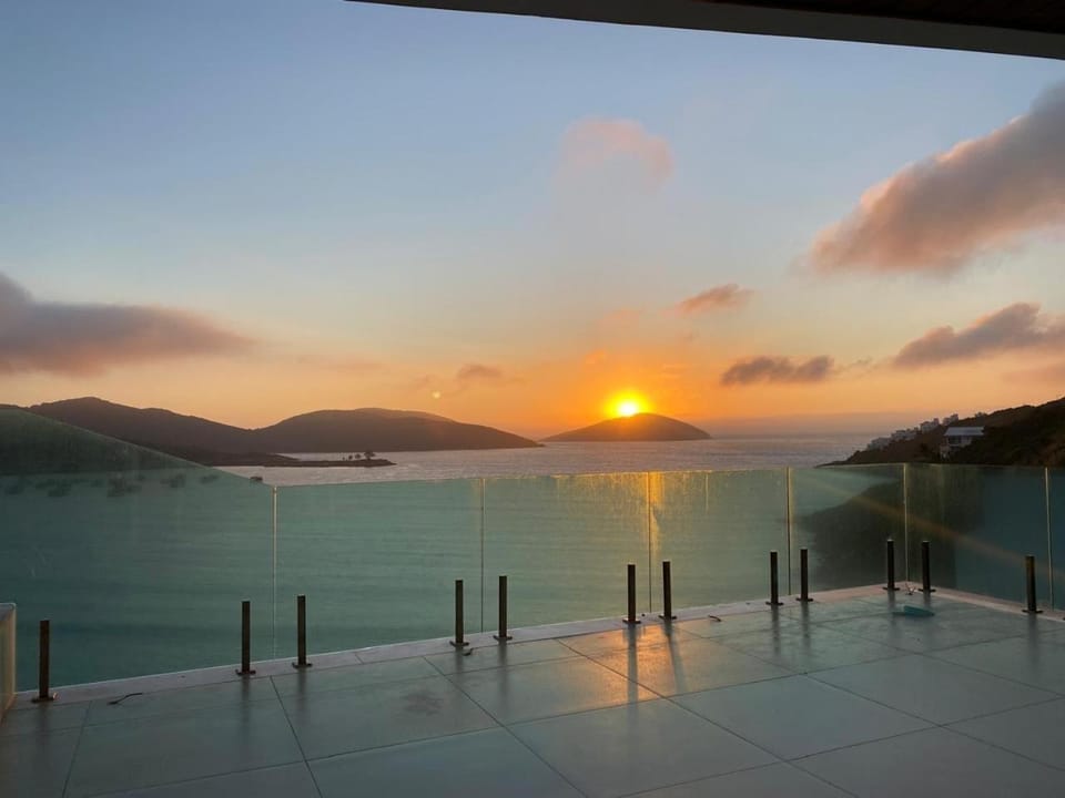 Nearby landmark, Mountain view, Sea view, Sunrise